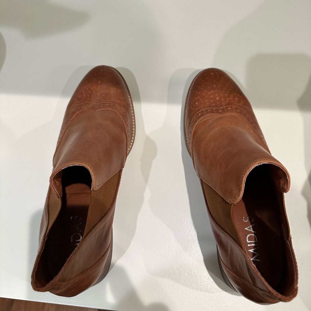 Ankle boots
Vintage